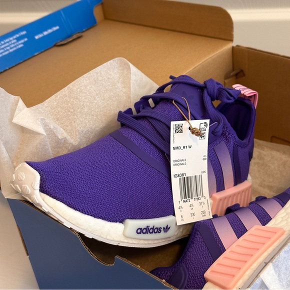 New Adidas NMD R1 Shoes Sneakers Purple Pink Womens 6 - Picture 2 of 5
